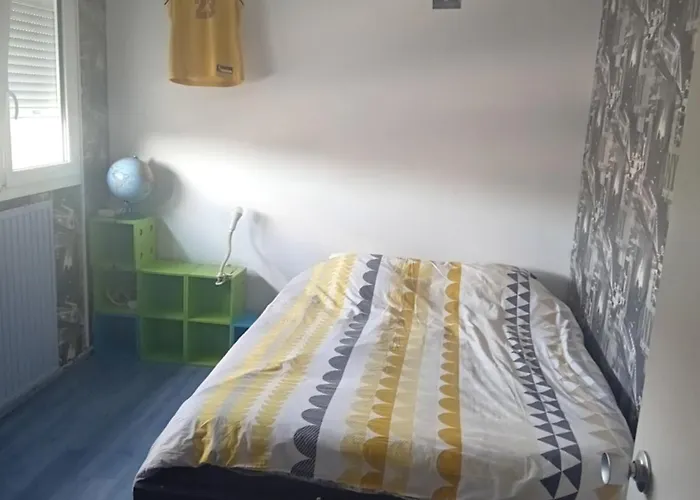 Maison Proche Du Circuit Des 24h Du Mans Casa de Férias Mulsanne